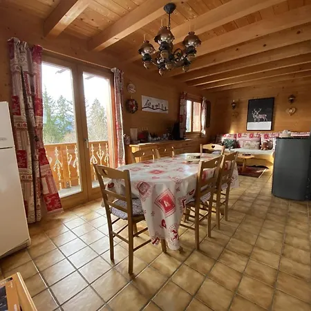 Savoyard Avec Wifi, Proche Pistes De - Fr-1-733-183 Шале Кре-Волан